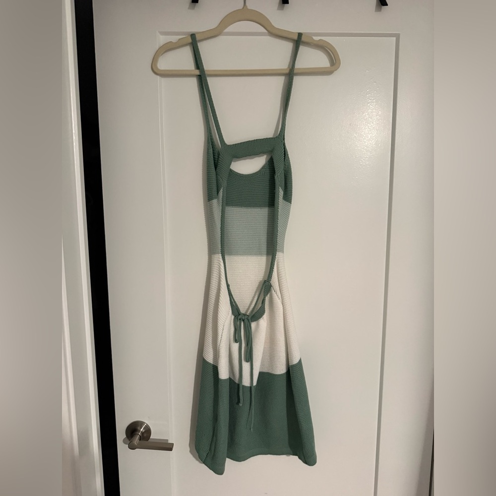 Striped Green and Cream Midi Dress - Picture 4 of 4